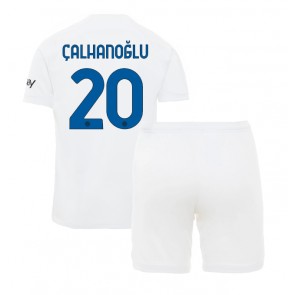 Inter Milan Hakan Calhanoglu #20 Gostujuci Dres za Dječji 2023-24 Kratak Rukavima (+ kratke hlače)